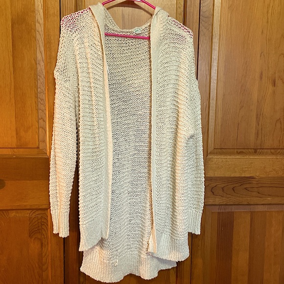 American Eagle Outfitters Other - Size XS cream colored cardigan.